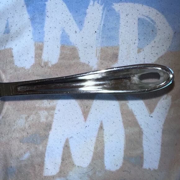 PreOwned All Clad 2Qt Non Stick Saucepan - No Lid - Picture 3 of 10